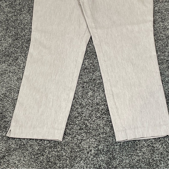 Liz Claiborne April Cream Heathered Stretch Straight Leg Pants Size 10 - Picture 3 of 9